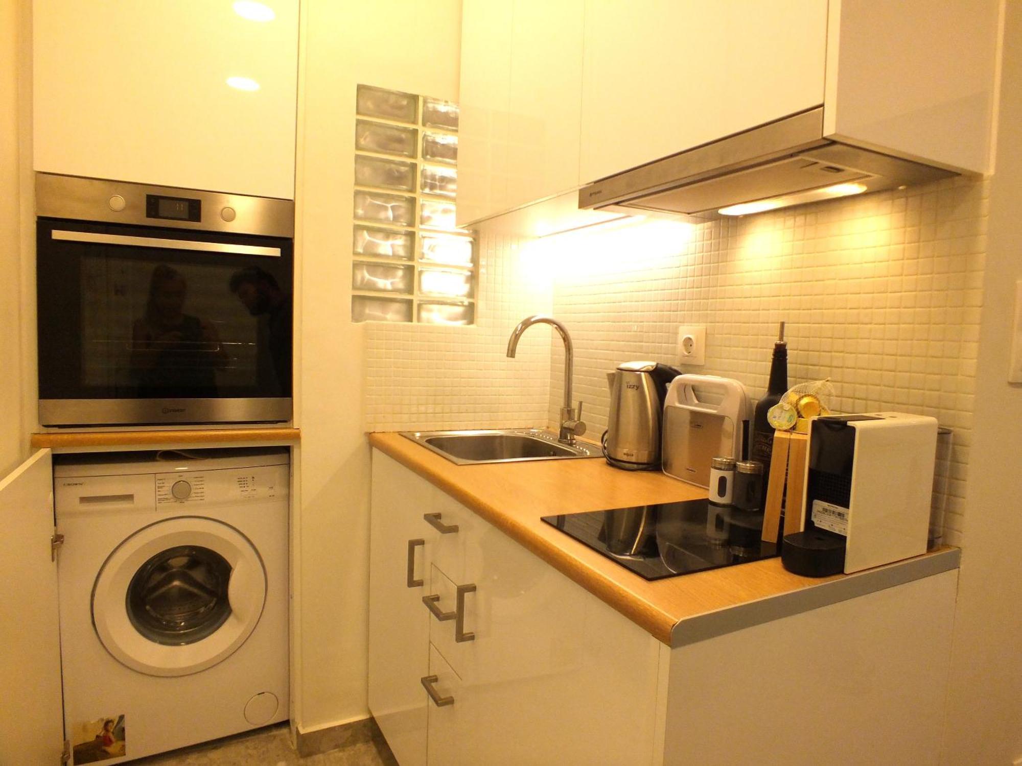 Cozy Apartment At Panormou Metro, Athens City Center Екстер'єр фото
